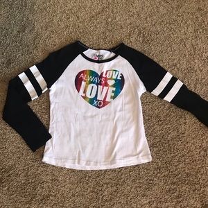 Girls long sleeve T-shirt